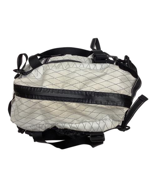 and wander（アンドワンダー）and wander (アンドワンダー) ECOPAK 30L 3way tote bag ホワイトの古着・服飾アイテム
