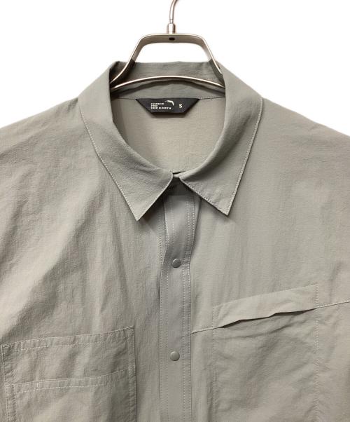 STATIC（スタティック）STATIC (スタティック) マーセドリバー LS シャツ(トレッキングウェア) グレー サイズ:Sの古着・服飾アイテム