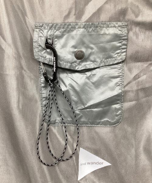 and wander（アンドワンダー）and wander (アンドワンダー) Silver Mesh Tee グレー サイズ:Sの古着・服飾アイテム