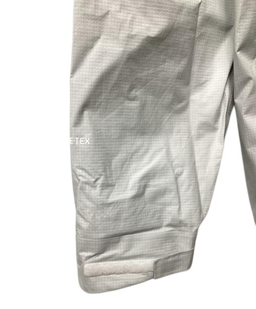 THE NORTH FACE（ザ ノース フェイス）THE NORTH FACE (ザ ノース フェイス) トレイルエンデュランスジャケット(トレッキングウェア/レインウェア) ホワイト サイズ:XLの古着・服飾アイテム