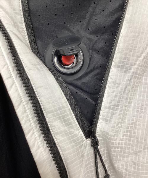 THE NORTH FACE（ザ ノース フェイス）THE NORTH FACE (ザ ノース フェイス) ハイブリッドエアーダイアログフーディ(トレッキングウェア) ホワイト サイズ:XLの古着・服飾アイテム
