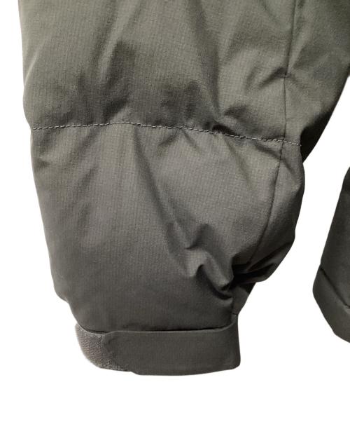 mont-bell（モンベル）mont-bell (モンベル) パーマフロスト ライトダウンパーカ(トレッキングウェア) グレー×ブルー サイズ:XLの古着・服飾アイテム