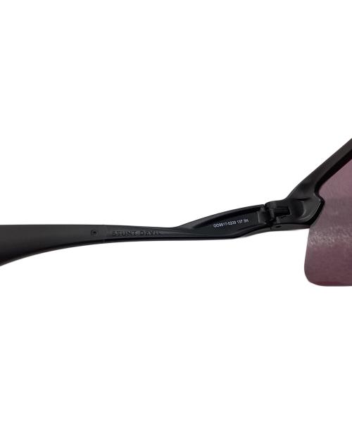 OAKLEY（オークリー）OAKLEY (オークリー) STUNT DEVIL ブラックの古着・服飾アイテム