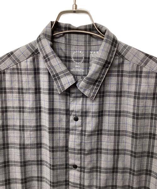 山と道（ヤマトミチ）山と道 (ヤマトミチ) Merino Short Sleeve Shirt(トレッキングウェア) グレー サイズ:Lの古着・服飾アイテム