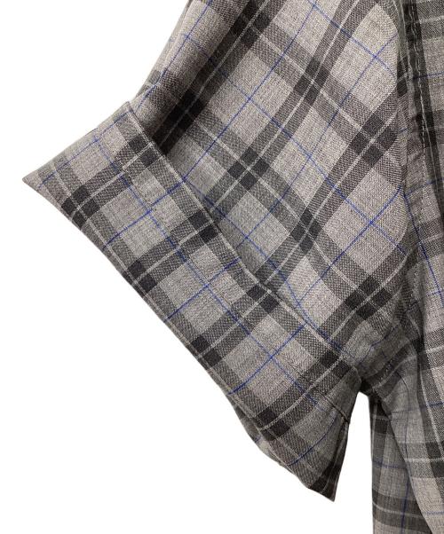 山と道（ヤマトミチ）山と道 (ヤマトミチ) Merino Short Sleeve Shirt(トレッキングウェア) グレー サイズ:Lの古着・服飾アイテム