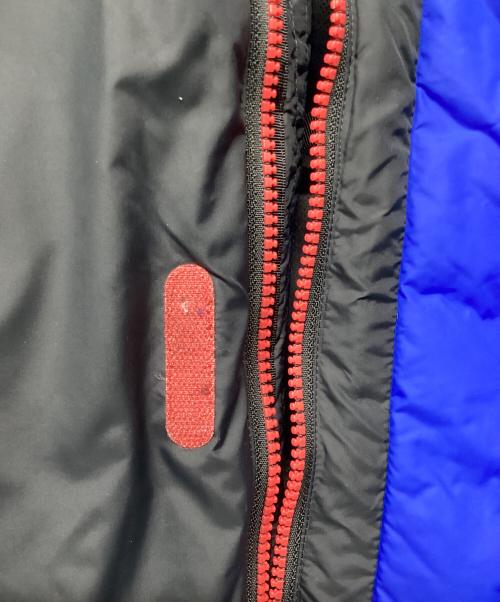 Columbia（コロンビア）Columbia (コロンビア) ビッグリブマウンテンダウンジャケット ブラック×ブルー サイズ:Lの古着・服飾アイテム