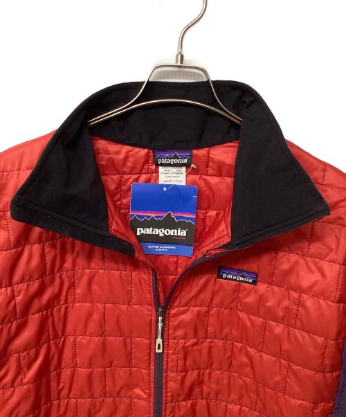 Patagonia（パタゴニア）Patagonia (パタゴニア) ナノパフハイブリッドジャケット(トレッキングウェア/フリース) レッド サイズ:XL 未使用品の古着・服飾アイテム