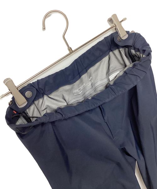 ARC'TERYX（アークテリクス）ARC'TERYX (アークテリクス) BETA LT PANT(トレッキングボトム) ネイビー サイズ:Mの古着・服飾アイテム