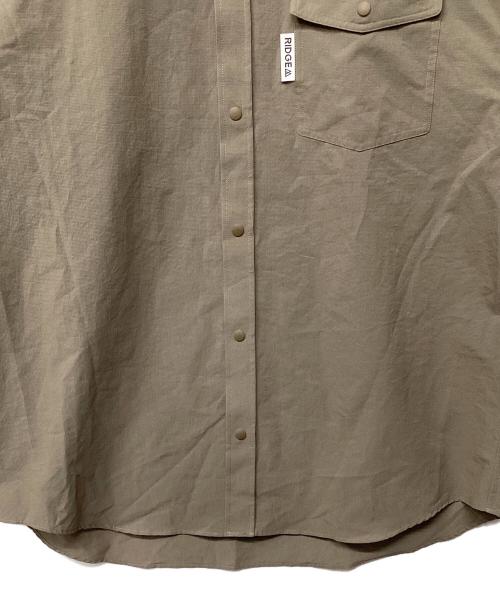 RIDGE MOUNTAIN GEAR（リッジマウンテン ギア）RIDGE MOUNTAIN GEAR (リッジマウンテン ギア) Basic Long Sleeve Shirt(トレッキングウェア) ベージュ サイズ:Lの古着・服飾アイテム