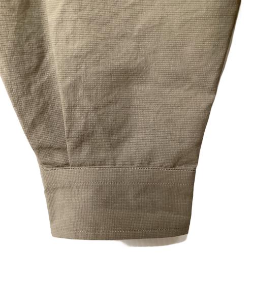 RIDGE MOUNTAIN GEAR（リッジマウンテン ギア）RIDGE MOUNTAIN GEAR (リッジマウンテン ギア) Basic Long Sleeve Shirt(トレッキングウェア) ベージュ サイズ:Lの古着・服飾アイテム
