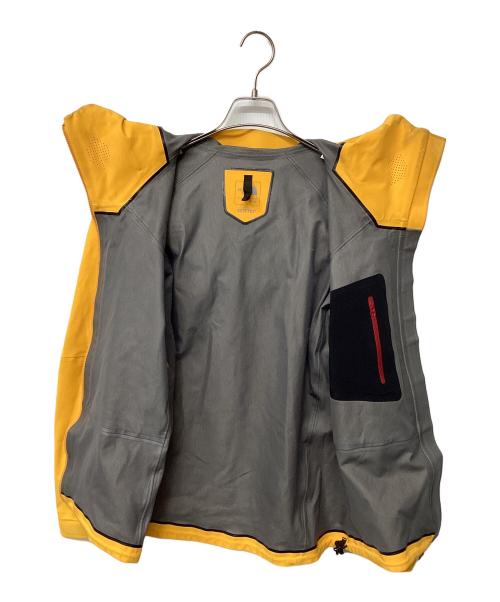 THE NORTH FACE（ザ ノース フェイス）THE NORTH FACE (ザ ノース フェイス) アイアンマスクジャケット(トレッキングウェア/レインウェア) イエロー サイズ:Mの古着・服飾アイテム