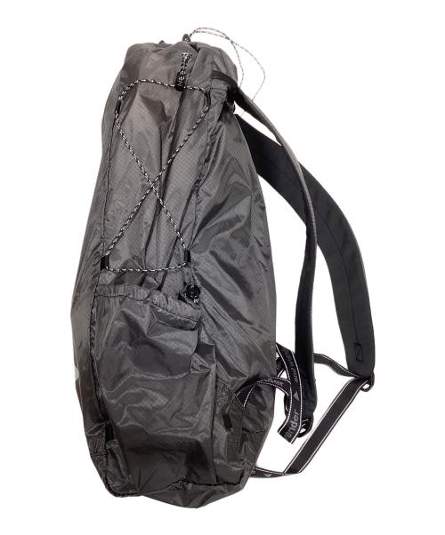 and wander（アンドワンダー）and wander (アンドワンダー) sil daypack チャコールグレーの古着・服飾アイテム