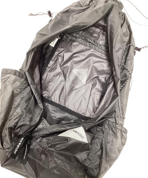 and wander（アンドワンダー）and wander (アンドワンダー) sil daypack チャコールグレーの古着・服飾アイテム
