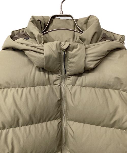 MARMOT（マーモット）MARMOT (マーモット) リザイドダウンジャケット ベージュ サイズ:Lの古着・服飾アイテム