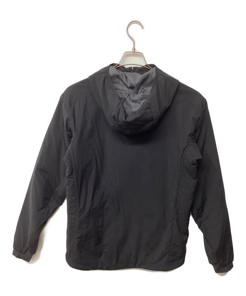 ARC'TERYX（アークテリクス）ARC'TERYX (アークテリクス) プロトンLTフーディ(トレッキングウェア/ジャケット) ブラック サイズ:Mの古着・服飾アイテム