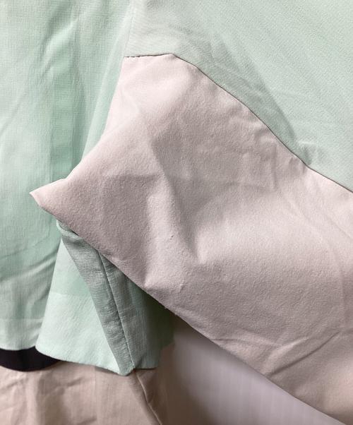 on（オン）on (オン) WEATHER JACKET(トレッキングウェア) スカイブルー サイズ:Mの古着・服飾アイテム