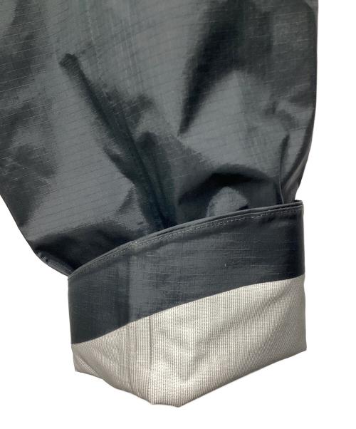 NANGA（ナンガ）NANGA (ナンガ) オーロラ3レイヤーフィールドシェルパーカ(トレッキングウェア/レインウェア) ネイビー サイズ:Mの古着・服飾アイテム