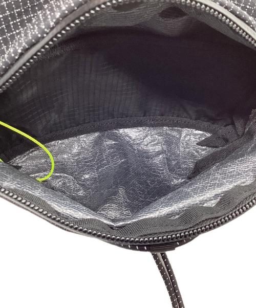 nupdesign（nupdesign）nupdesign (nupdesign) Fanny Pack Boost ULTRA ブラックの古着・服飾アイテム