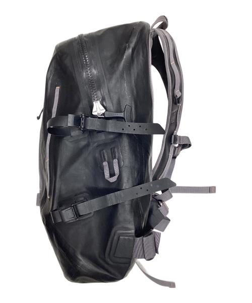 Patagonia（パタゴニア）Patagonia (パタゴニア) ストームサージ パック ブラックの古着・服飾アイテム