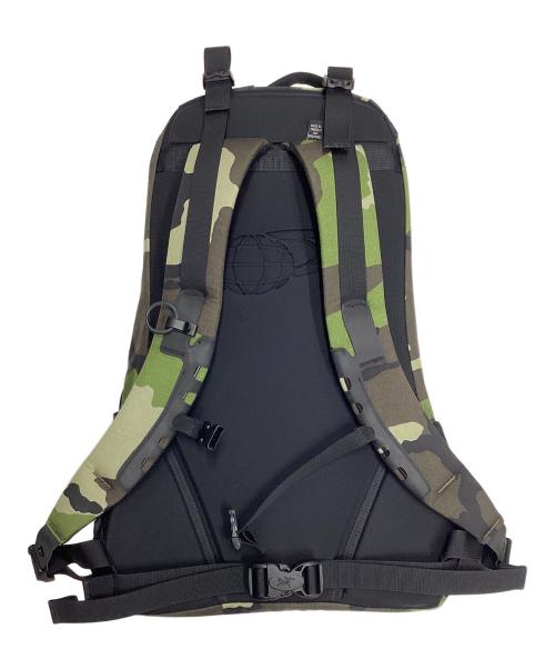 ARC'TERYX（アークテリクス）ARC'TERYX (アークテリクス) ARRO 22 ブラック×オレンジの古着・服飾アイテム