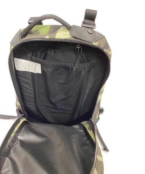 ARC'TERYX（アークテリクス）ARC'TERYX (アークテリクス) ARRO 22 ブラック×オレンジの古着・服飾アイテム