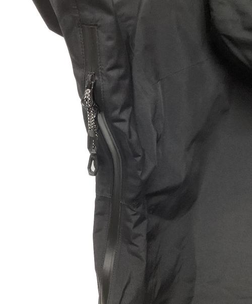 MAMMUT（マムート）MAMMUT (マムート) アヤコプロ2.0HSフーデッドジャケットAFメンクラシック(トレッキングウェア) ブラック サイズ:Lの古着・服飾アイテム