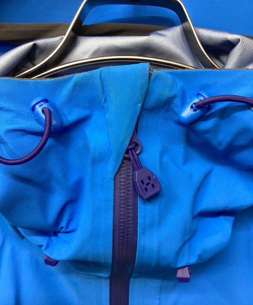 HAGLOFS（ホグロフス）HAGLOFS (ホグロフス) ロックジャケット（トレッキングウェア) ブルー サイズ:Mの古着・服飾アイテム