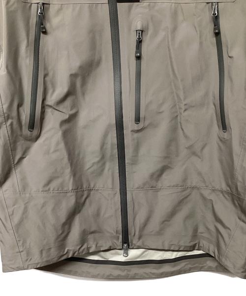 Karrimor（カリマー）Karrimor (カリマー) パフォーマンス レイン ジャケット（トレッキングウェア/レインウェア) グレー×ブラック サイズ:Mの古着・服飾アイテム