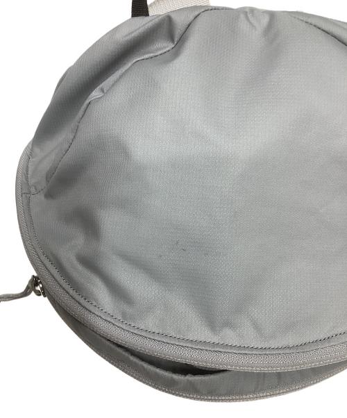 ARC'TERYX（アークテリクス）ARC'TERYX (アークテリクス) インデックス15 グレーの古着・服飾アイテム