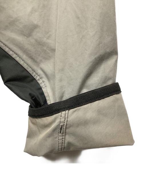 KLATTERMUSEN（クレッタルムーセン）KLATTERMUSEN (クレッタルムーセン) エイナリーダジャケット2.0（トレッキングウェア) グレー×ブラック サイズ:Lの古着・服飾アイテム