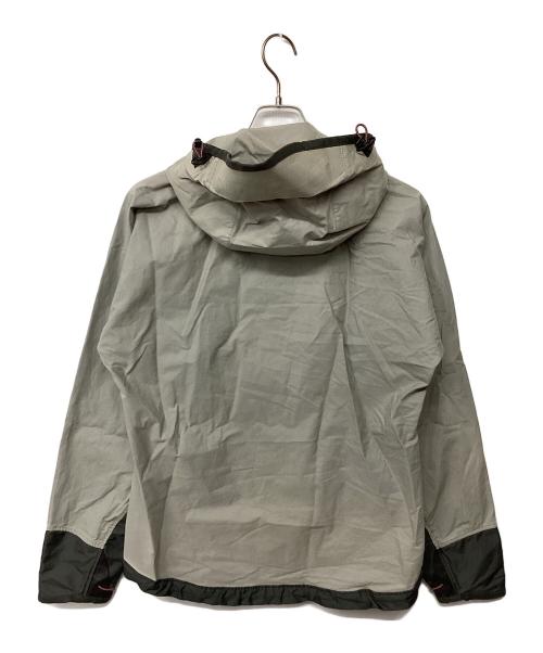 KLATTERMUSEN（クレッタルムーセン）KLATTERMUSEN (クレッタルムーセン) エイナリーダジャケット2.0（トレッキングウェア) グレー×ブラック サイズ:Lの古着・服飾アイテム