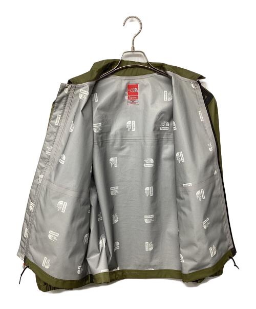 THE NORTH FACE（ザ ノース フェイス）THE NORTH FACE (ザ ノース フェイス) SUPREME (シュプリーム) アウターテープシームコーチジャケット グリーン×ブラック サイズ:Sの古着・服飾アイテム