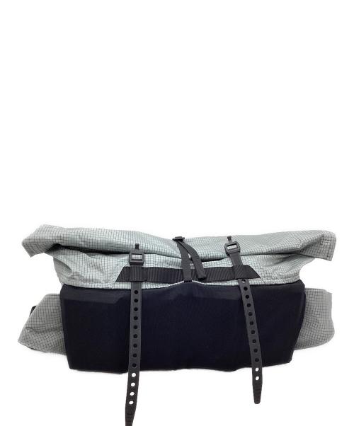 GOSSAMER GEAR（ゴッサマーギア）GOSSAMER GEAR (ゴッサマーギア) PIKU TYPEⅡ グレー×ブラックの古着・服飾アイテム