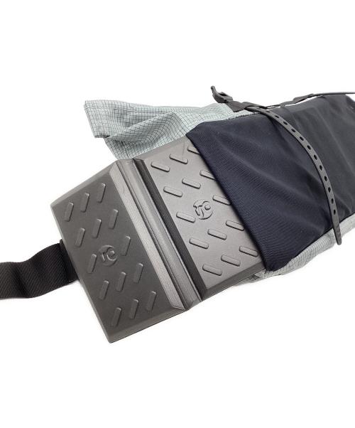 GOSSAMER GEAR（ゴッサマーギア）GOSSAMER GEAR (ゴッサマーギア) PIKU TYPEⅡ グレー×ブラックの古着・服飾アイテム