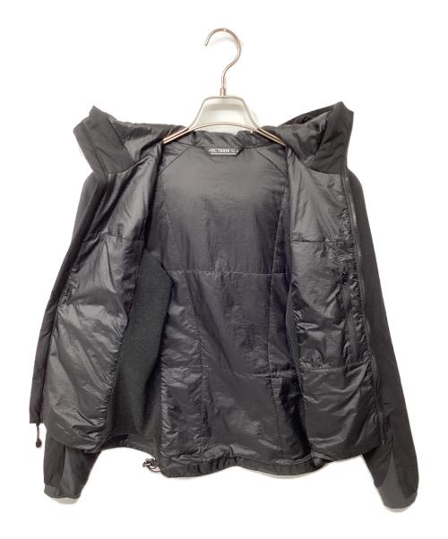 ARC'TERYX（アークテリクス）ARC'TERYX (アークテリクス) Atom LT Hoody（トレッキングウェア ブラック サイズ:XSの古着・服飾アイテム