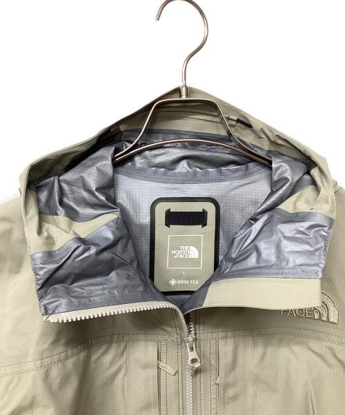 THE NORTH FACE（ザ ノース フェイス）THE NORTH FACE (ザ ノース フェイス) ハイカーズジャケット（トレッキングウェア/レインウェア) ベージュ サイズ:Lの古着・服飾アイテム
