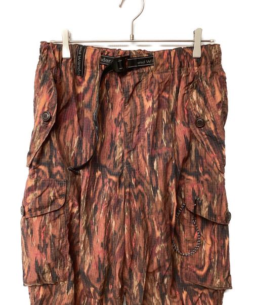 and wander（アンドワンダー）and wander (アンドワンダー) printed ripstop cargo pants レッド サイズ:Lの古着・服飾アイテム