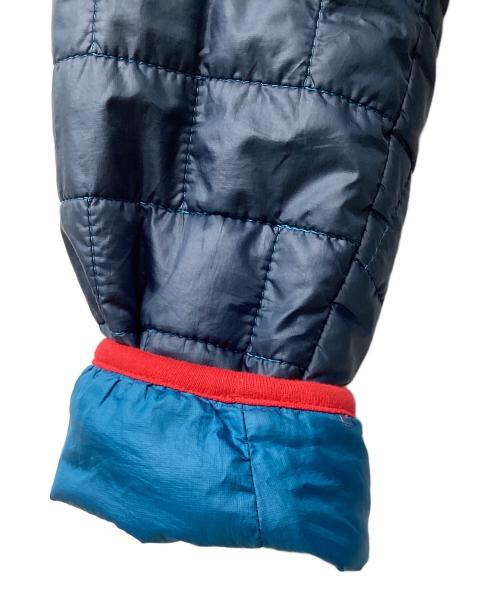 Patagonia（パタゴニア）Patagonia (パタゴニア) ナノ・パフ・ビビー・プルオーバー（トレッキングウェア) ネイビー×レッド サイズ:Sの古着・服飾アイテム