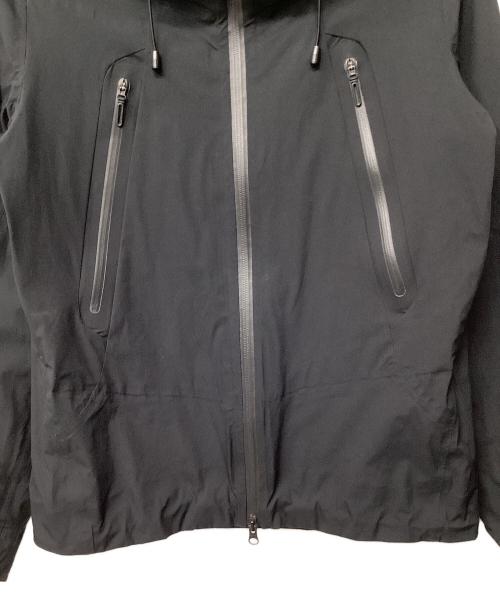 DESCENTE ALLTERRAIN（デザイント オルテライン）DESCENTE ALLTERRAIN (デザイント オルテライン) フローテック3Lハードシェルジャケット（トレッキングウェア) ブラック サイズ:Mの古着・服飾アイテム