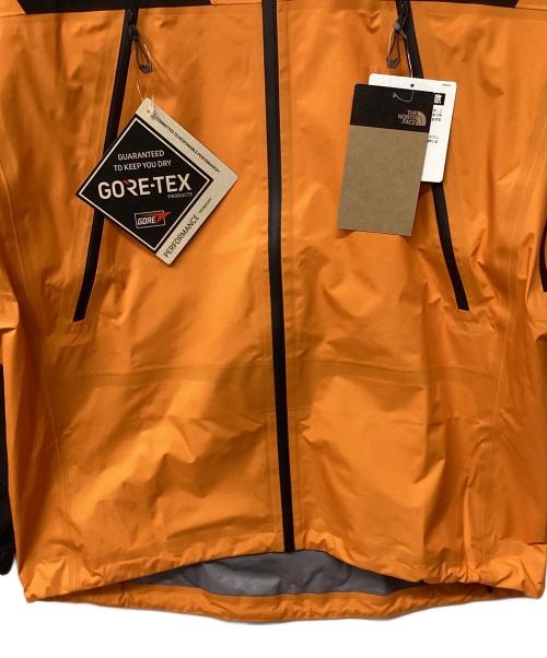 THE NORTH FACE（ザ ノース フェイス）THE NORTH FACE (ザ ノース フェイス) クライムライトジャケット（トレッキングウェア/レインウェア) オレンジ×ブラック サイズ:L 未使用品の古着・服飾アイテム