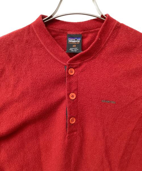 Patagonia（パタゴニア）Patagonia (パタゴニア) キャプリーン・エクスペディションウェイト・ヘンリー レッド サイズ:XSの古着・服飾アイテム