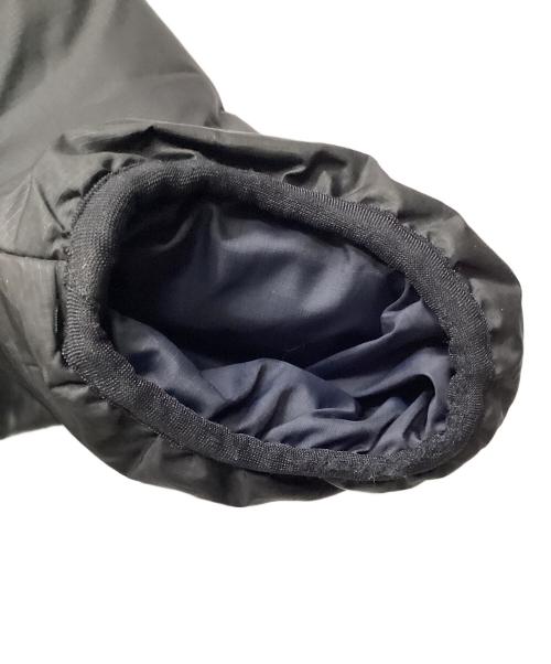 Patagonia（パタゴニア）Patagonia (パタゴニア) パフジャケット ブラック×ネイビー サイズ:Lの古着・服飾アイテム