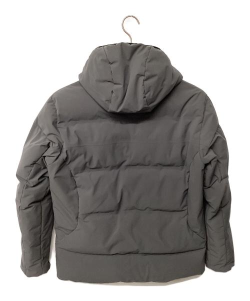 DESCENTE（デサント）DESCENTE (デサント) アウトドアウェア(ジャケット) グレー サイズ:Oの古着・服飾アイテム