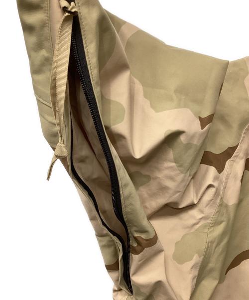US軍（ユーエスグン）US軍 (ユーエスグン) ECWCS COLD WEATHER ゴアテックスパーカ ロング ベージュ サイズ:XLの古着・服飾アイテム