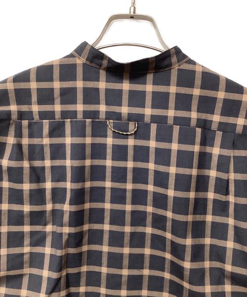 BLACK BRICK（ブラックブリック）BLACK BRICK (ブラックブリック) Hybrid Merino Band Collar Shirt（トレッキングウェア) ネイビー×ブラウン サイズ:Lの古着・服飾アイテム