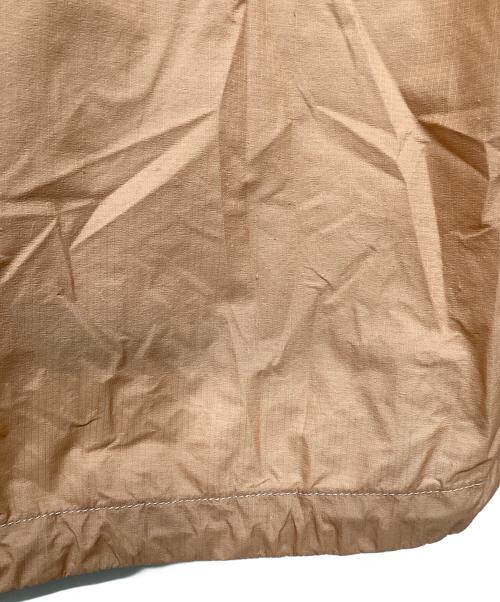 and wander（アンドワンダー）and wander (アンドワンダー) 3L UL rain jacket（トレッキングウェア/レインウェア) オレンジ サイズ:Lの古着・服飾アイテム
