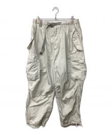 and wander（アンドワンダー）の古着「オーバーサイズ カーゴ パンツ」｜ホワイト