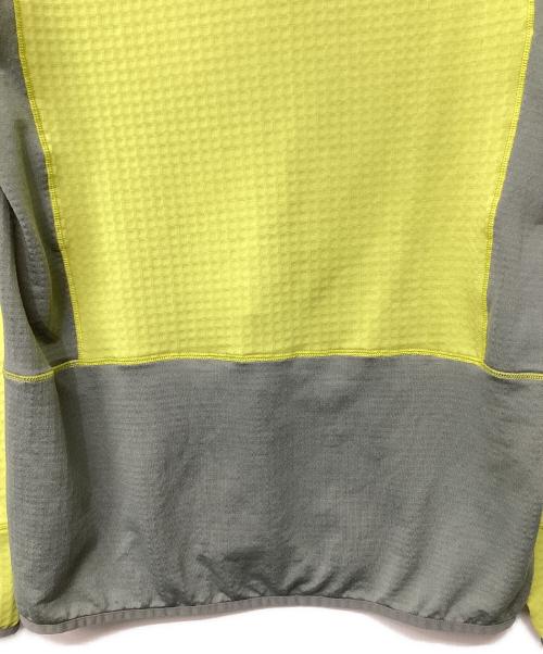Patagonia（パタゴニア）Patagonia (パタゴニア) R1 プルオーバー フーディ メンズ（トレッキングウェア) イエロー×グレー サイズ:Mの古着・服飾アイテム