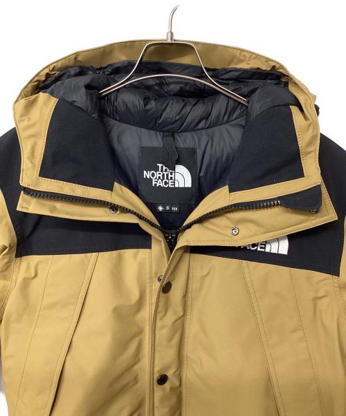 THE NORTH FACE（ザ ノース フェイス）THE NORTH FACE (ザ ノース フェイス) マウンテンダウンジャケット ブリティッシュカーキ サイズ:Sの古着・服飾アイテム
