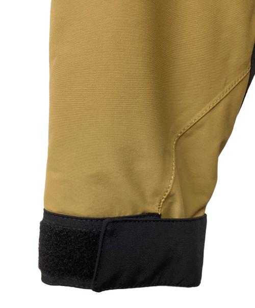 THE NORTH FACE（ザ ノース フェイス）THE NORTH FACE (ザ ノース フェイス) マウンテンダウンジャケット ブリティッシュカーキ サイズ:Sの古着・服飾アイテム